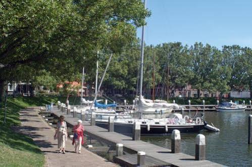 Hotel Du Passage Enkhuizen Esterno foto